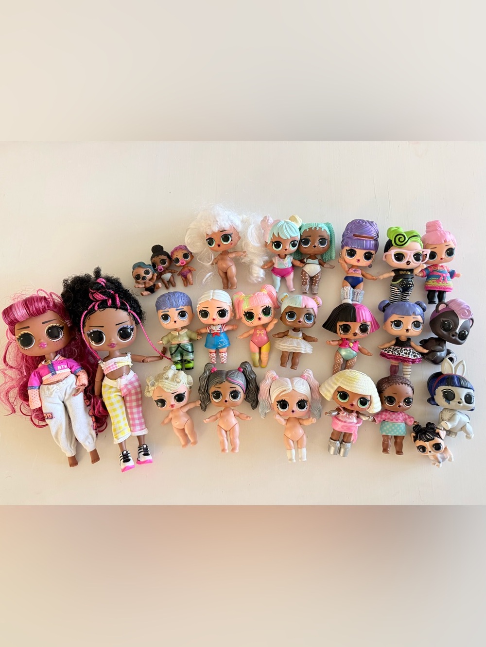 L.O.L. Surprise! Tweens Pet Sisters Doll bundle